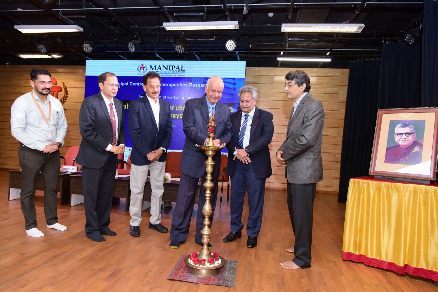 Workshop on stem cell techniques at unveiled at Manipal Centre for Biotherapeutics Research