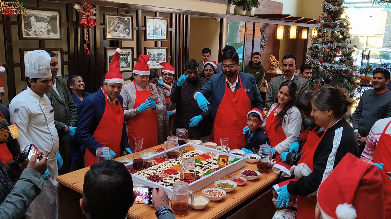 Cake Mixing - The Fern Brentwood Resort Mussoorie (3)