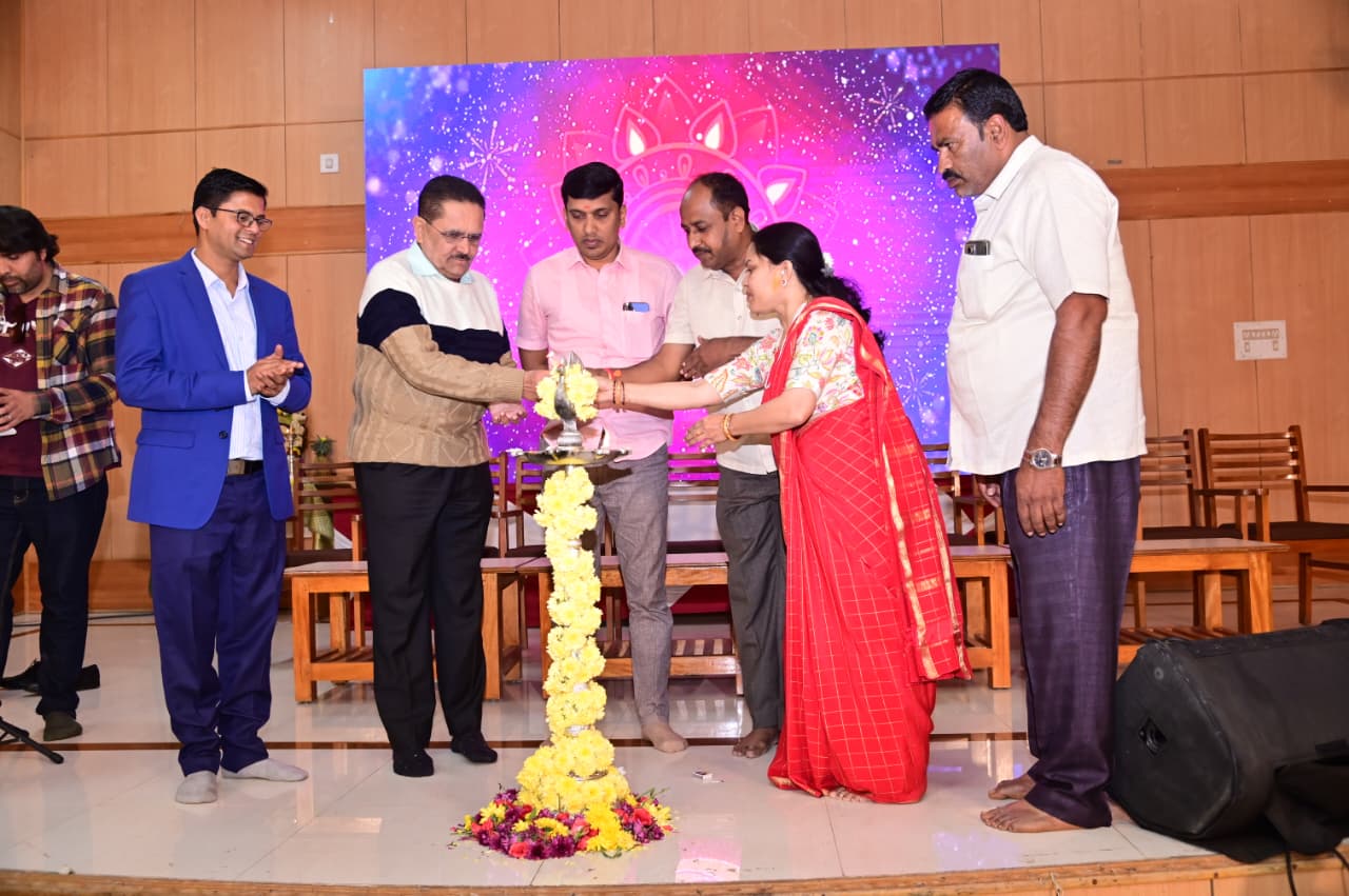 Diamond fresh chicken app launch laighting of the lamp