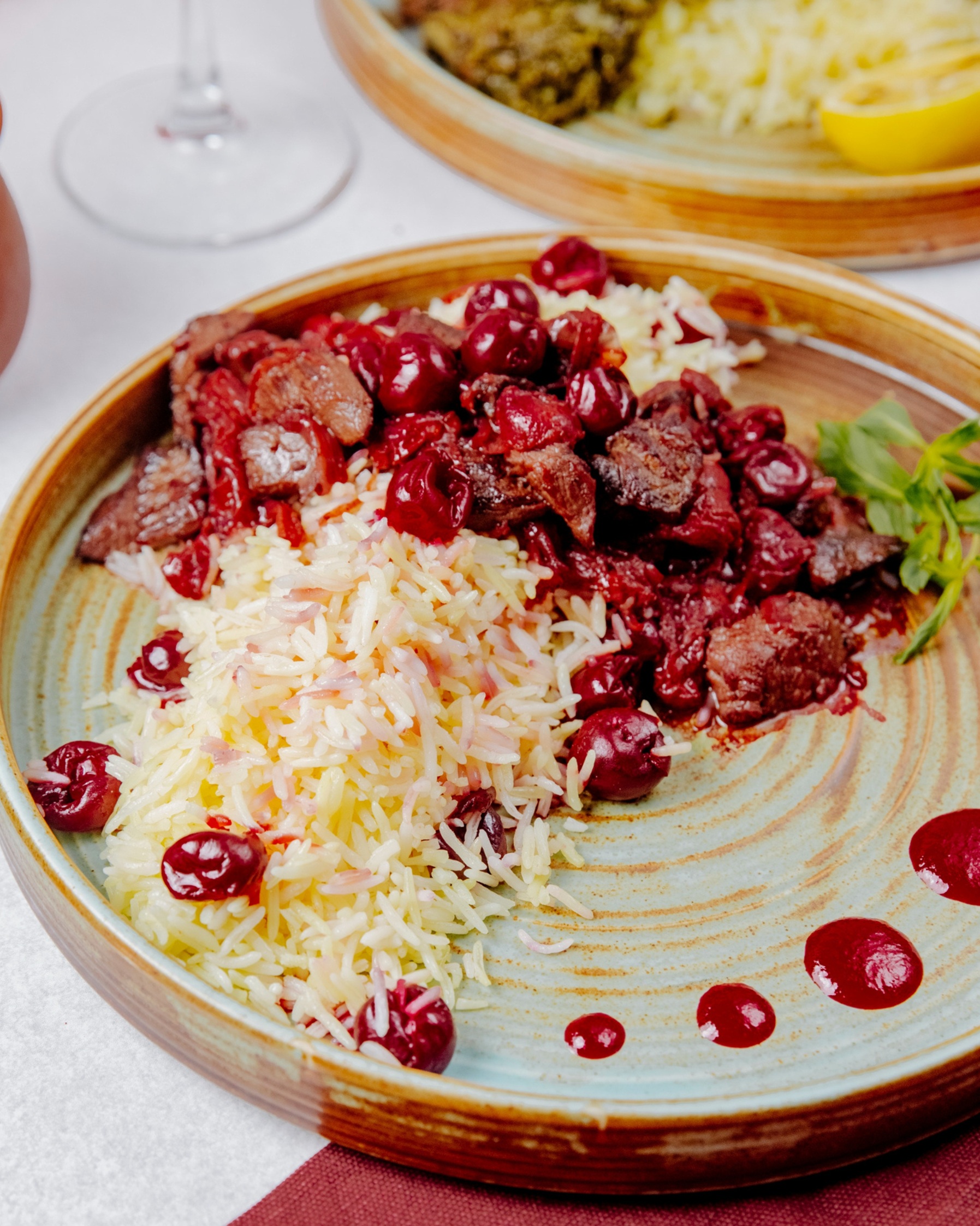 Sofreh, Double Tree by Hilton Pune Chinchwad  (2)